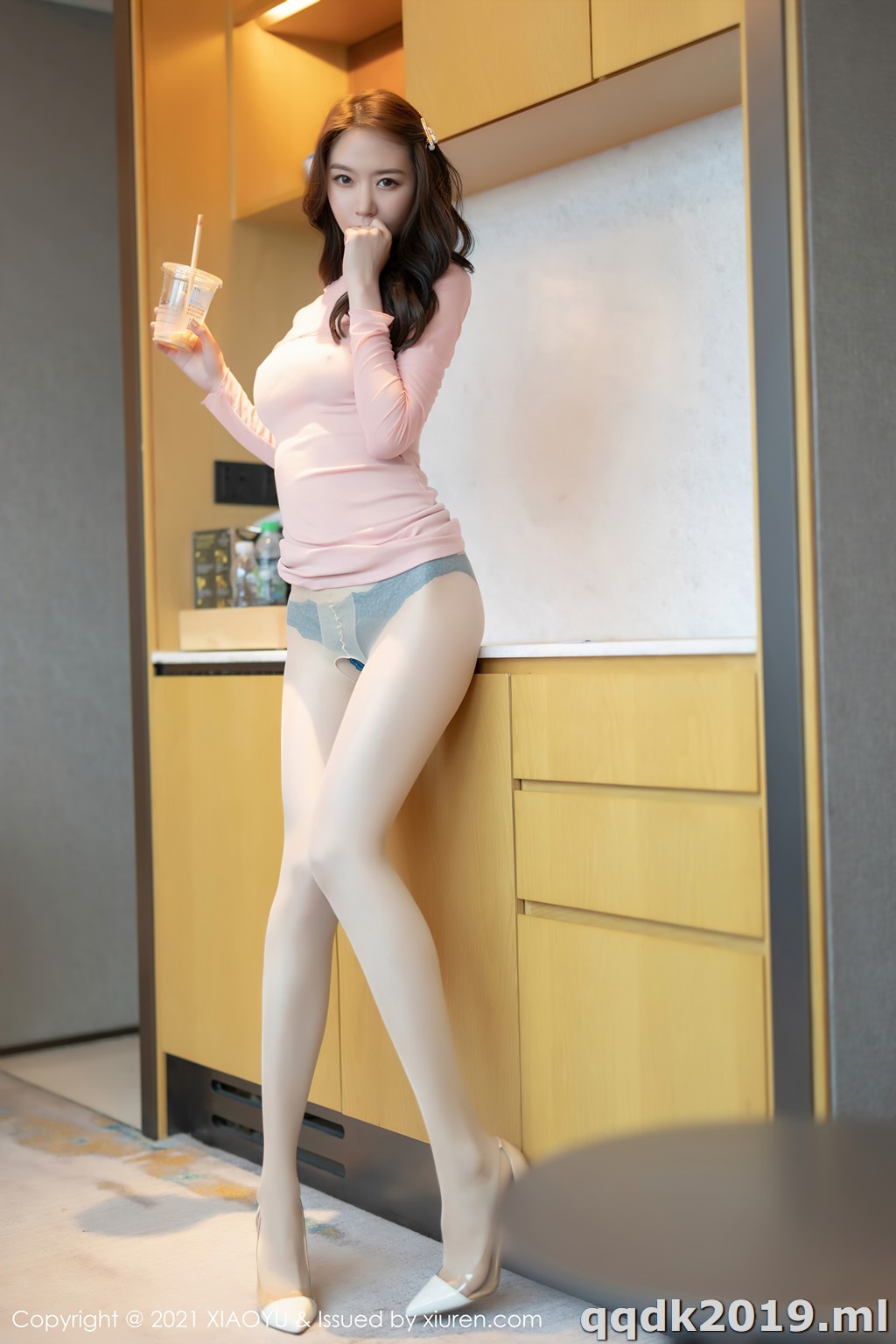 XiaoYu-Vol.598-Meng-Xin-Yue-010.jpg