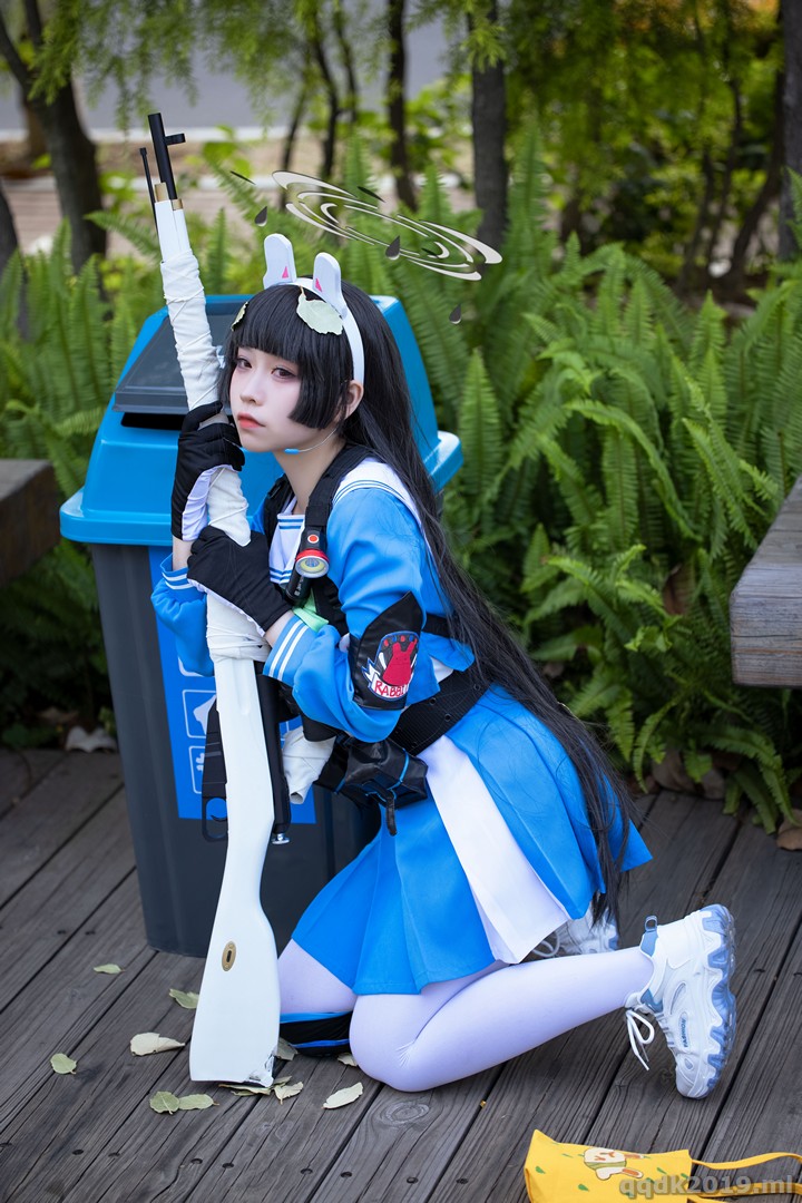 Coser-G44-Vol.068-025.jpg