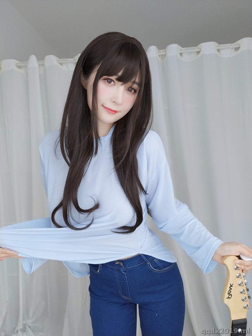 Coser-baiyin811-Vol.92-11-202.jpg