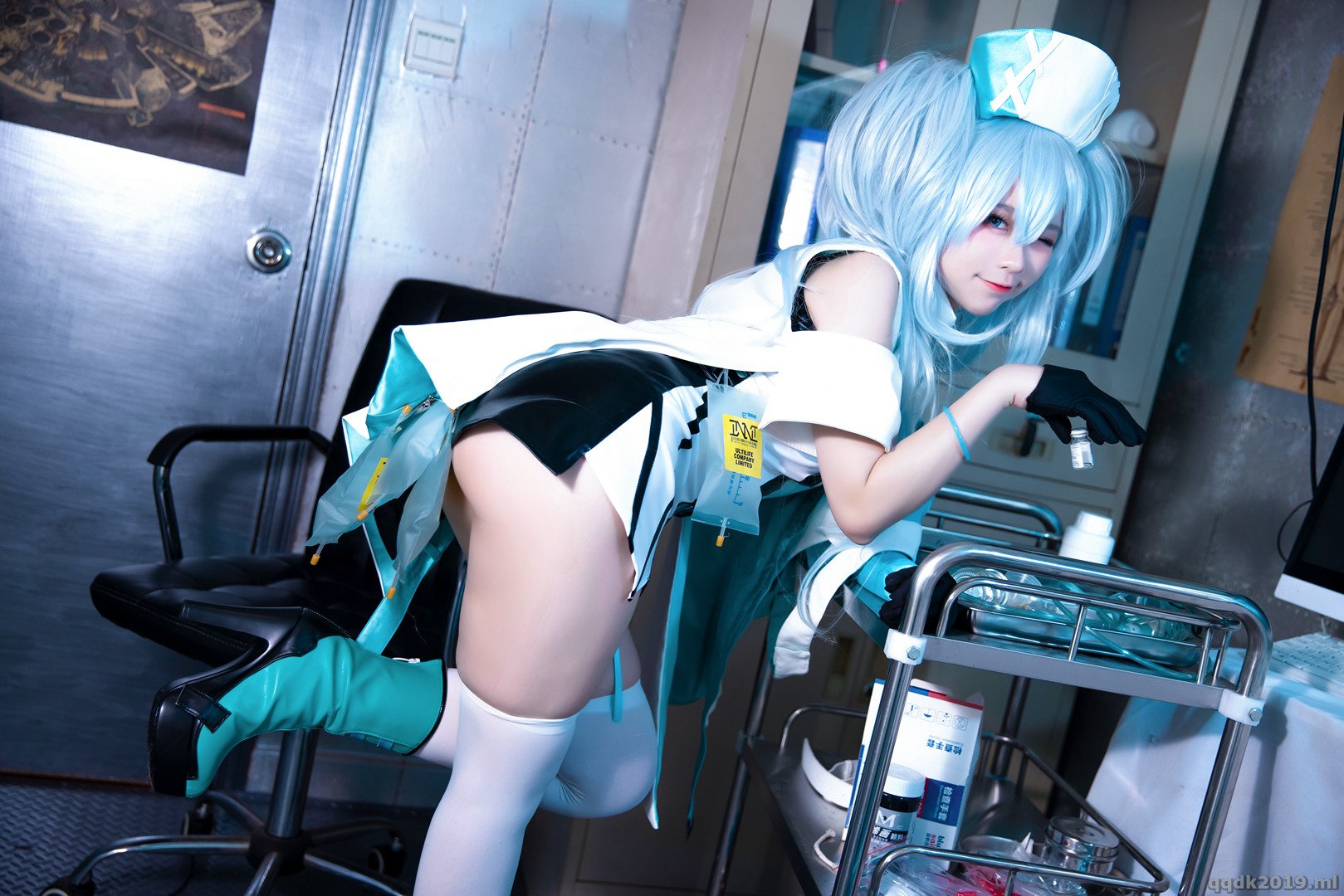 Coser-G44-Vol.062-PA-15-Florence-and-Bunny-ver-006.jpg