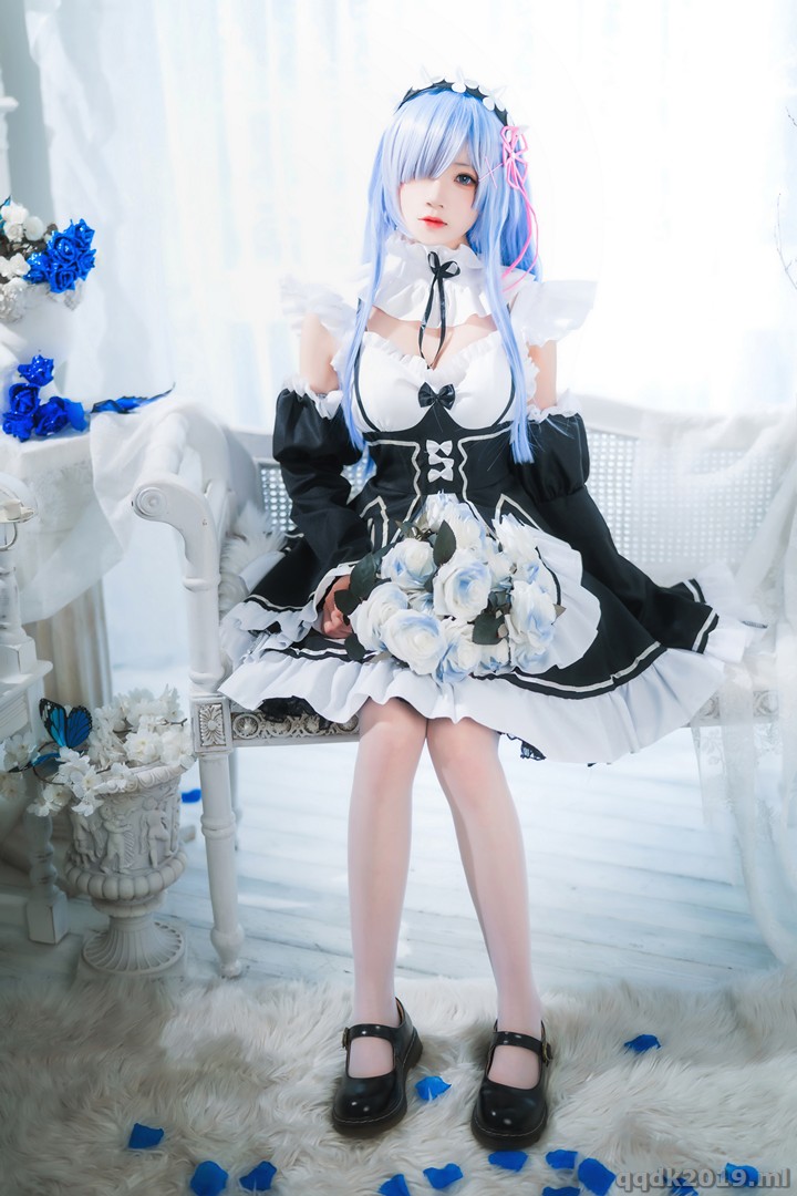 Coser-Cherry-neko-Vol.132-001.jpg