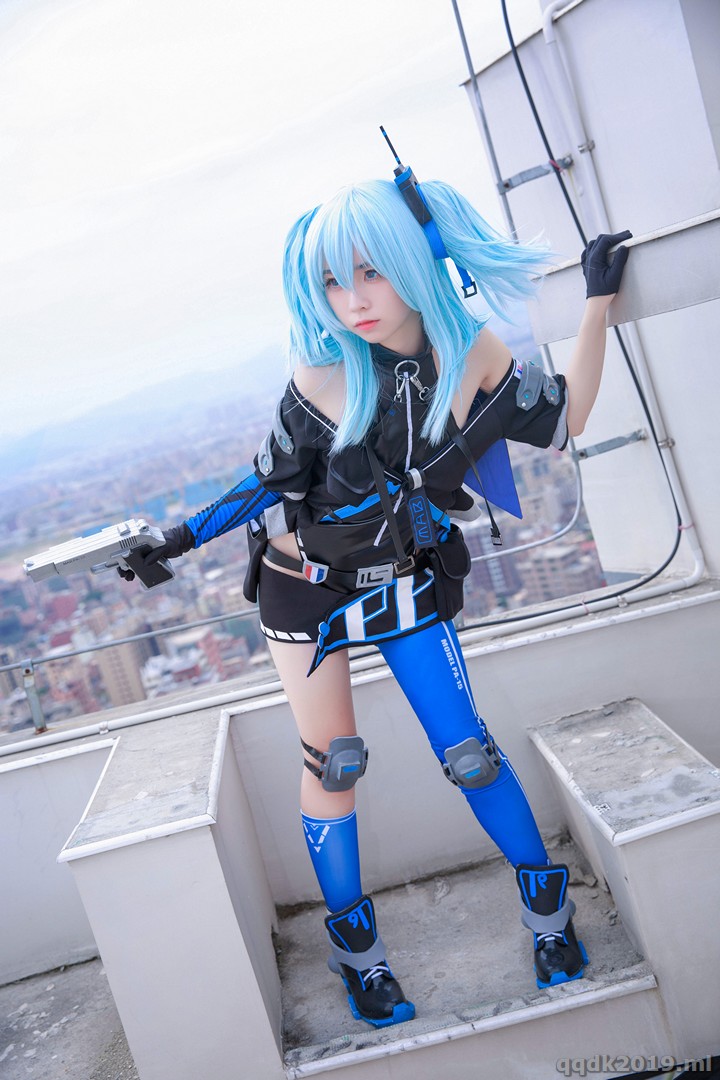 Coser-G44-Vol.062-PA-15-Florence-and-Bunny-ver-043.jpg