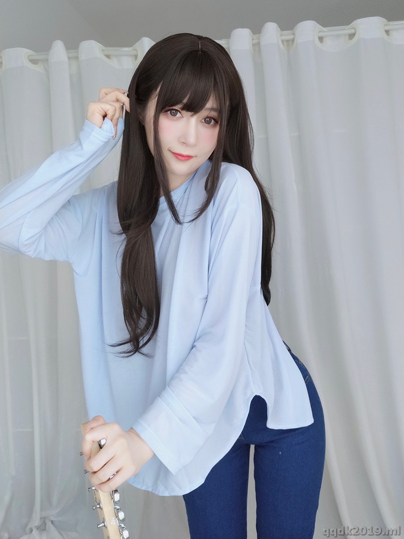 Coser-baiyin811-Vol.92-11-195.jpg