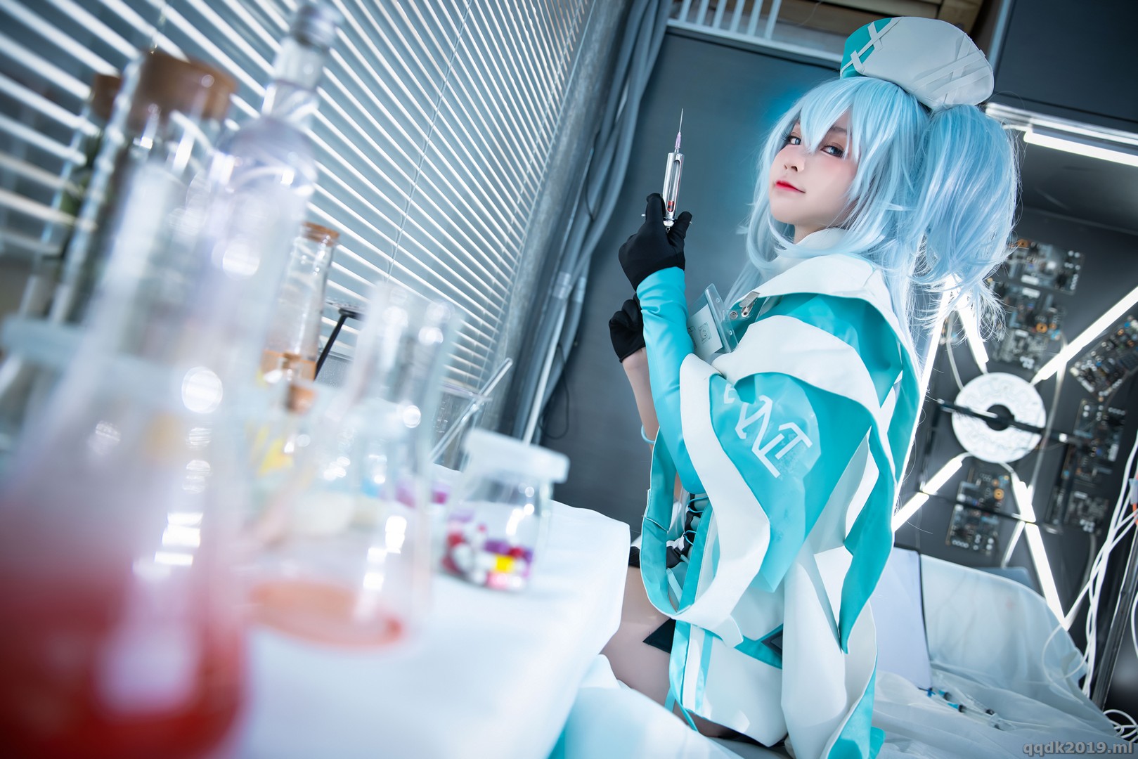 Coser-G44-Vol.062-PA-15-Florence-and-Bunny-ver-016.jpg