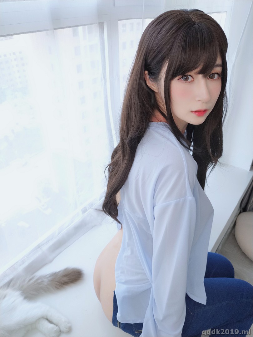 Coser-baiyin811-Vol.92-11-209.jpg